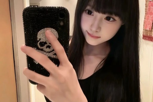 直播间引导粉丝仅退款网红李雨禅因寻衅滋事被拘咸阳警方：其明知果农受灾仍刻意发布虚假言论、制造矛盾博取流量
